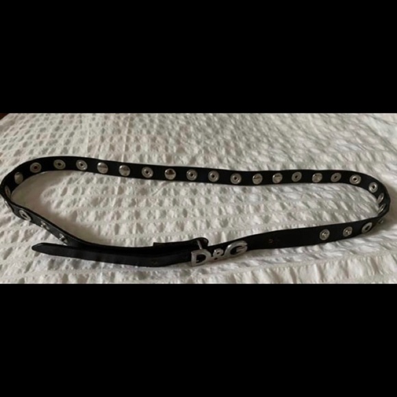 D&G hin belt with studs - Picture 3 of 4
